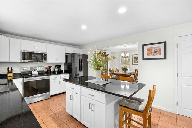 23 Calvin, Ayer, MA 01432