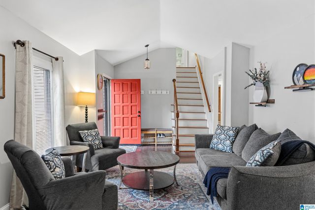 2804 ALTADENA SOUTH WAY, Birmingham, AL 35244