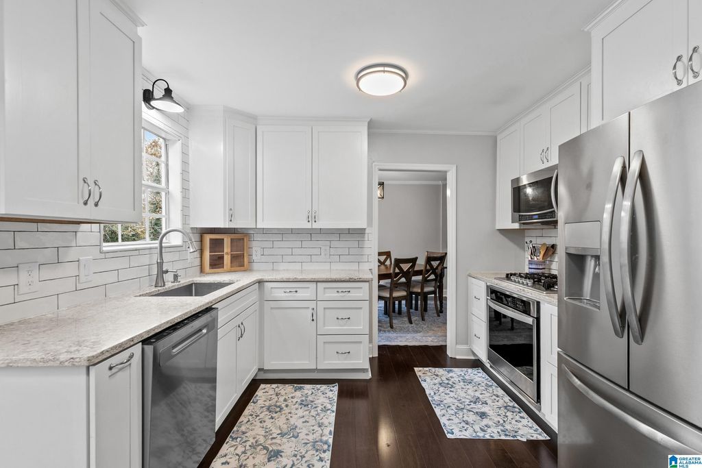 2804 ALTADENA SOUTH WAY, Birmingham, AL 35244