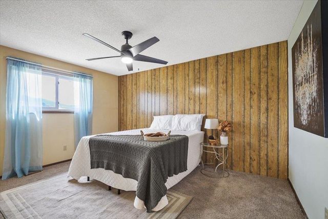 19820 E Micaview Ave, Greenacres, WA 99016