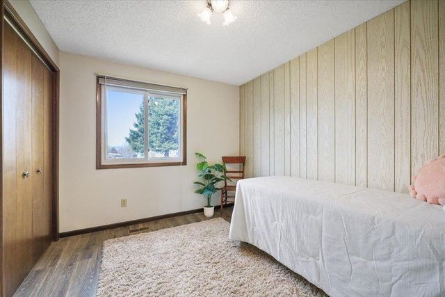 19820 E Micaview Ave, Greenacres, WA 99016