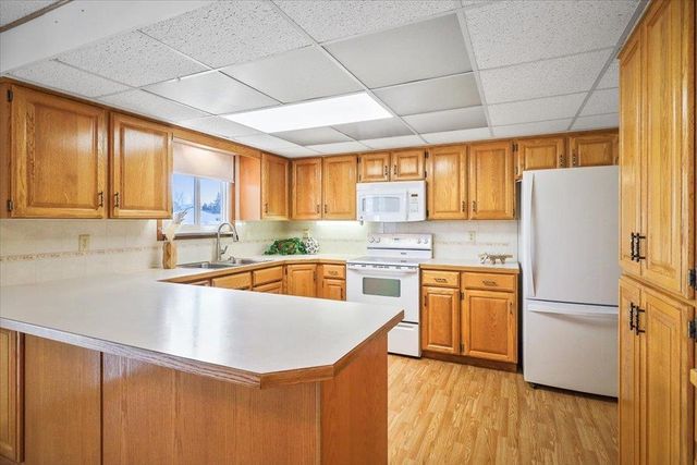 19820 E Micaview Ave, Greenacres, WA 99016