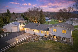 19820 E Micaview Ave, Greenacres, WA 99016