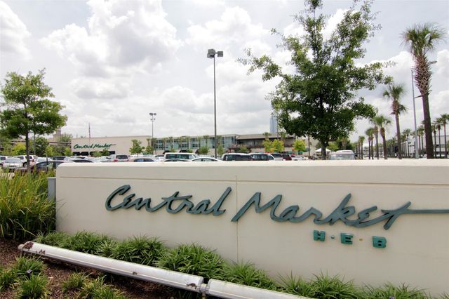 3922 W Alabama Street 1, Houston, TX 77027