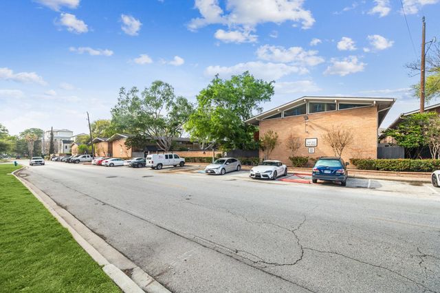 3922 W Alabama Street 1, Houston, TX 77027