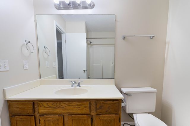 1660 Baltimore Dr Apt 1, Clarksville, TN 37043