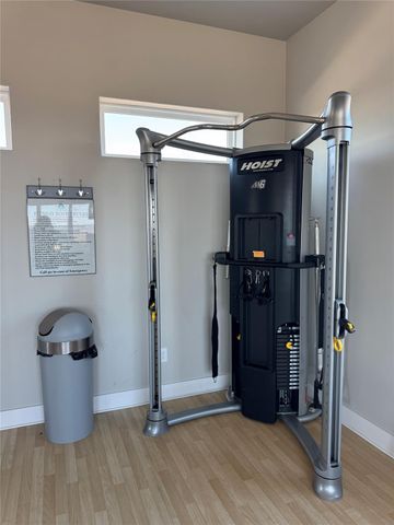 41 Hawthorne LN, Spicewood, TX 78669