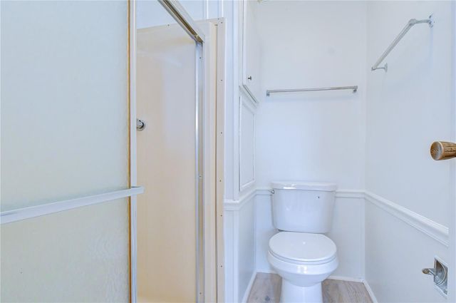 6055 CRESTVIEW LANE, Zephyrhills, FL 33542