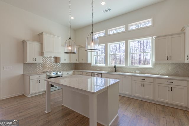 156 Hidden Meadows Drive, Gay, GA 30218
