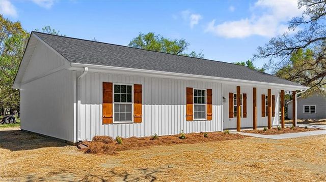 1746 Burton Road, Thomasville, NC 27360