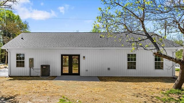 1746 Burton Road, Thomasville, NC 27360