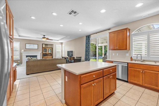 10208 Abbott St, Stockton, CA 95209