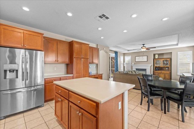 10208 Abbott St, Stockton, CA 95209