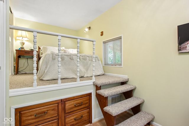 8103 E 10th Street, Indianapolis, IN 46219