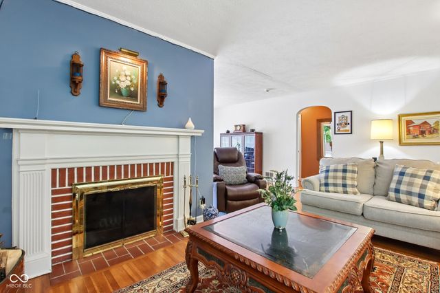 8103 E 10th Street, Indianapolis, IN 46219