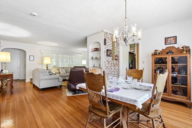 8103 E 10th Street, Indianapolis, IN 46219