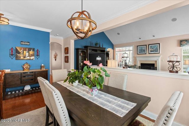 6 Marbella Court, Hamilton, NJ 08691