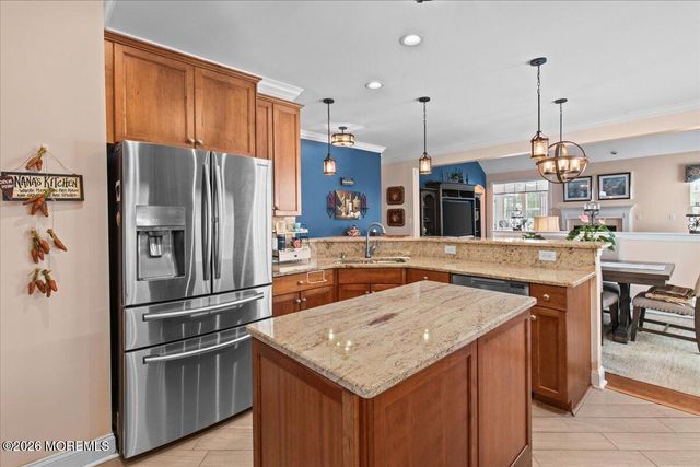 6 Marbella Court, Hamilton, NJ 08691