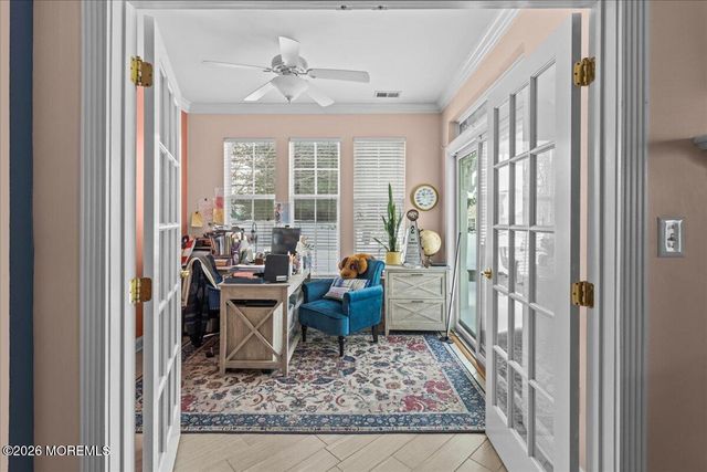 6 Marbella Court, Hamilton, NJ 08691