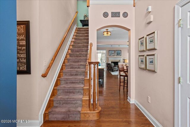 6 Marbella Court, Hamilton, NJ 08691