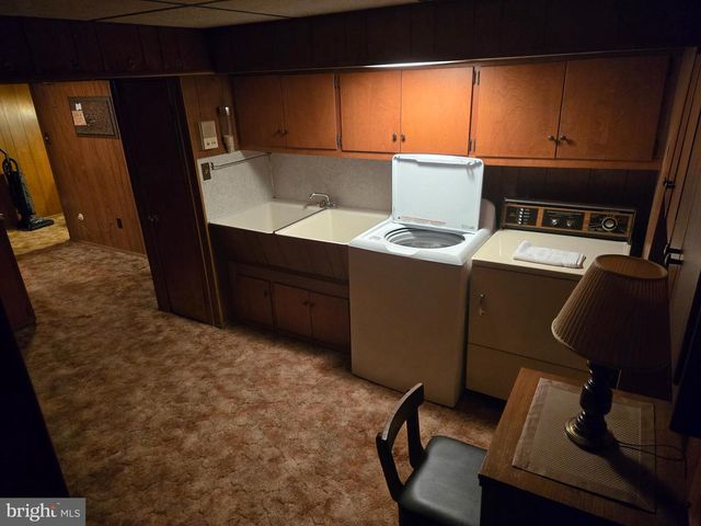 4002 8TH AVE, Temple, PA 19560