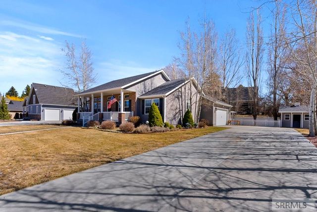 3931 Nottingham Lane, Idaho Falls, ID 83402