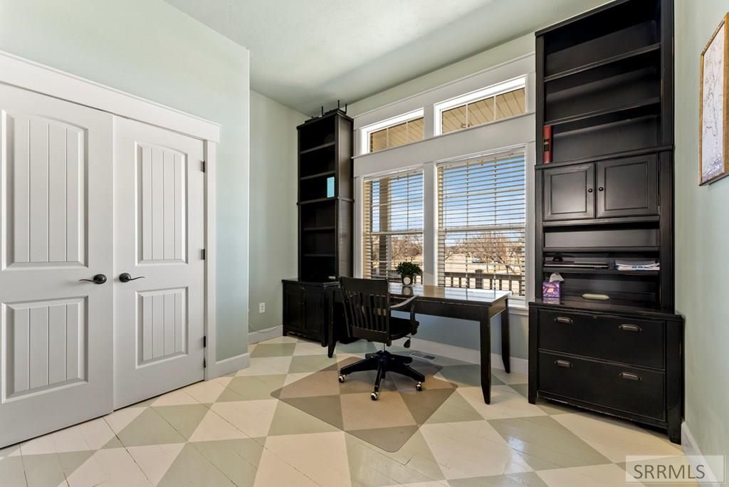 Image 6 of property listing at 3931 Nottingham Lane, Idaho Falls, ID 83402