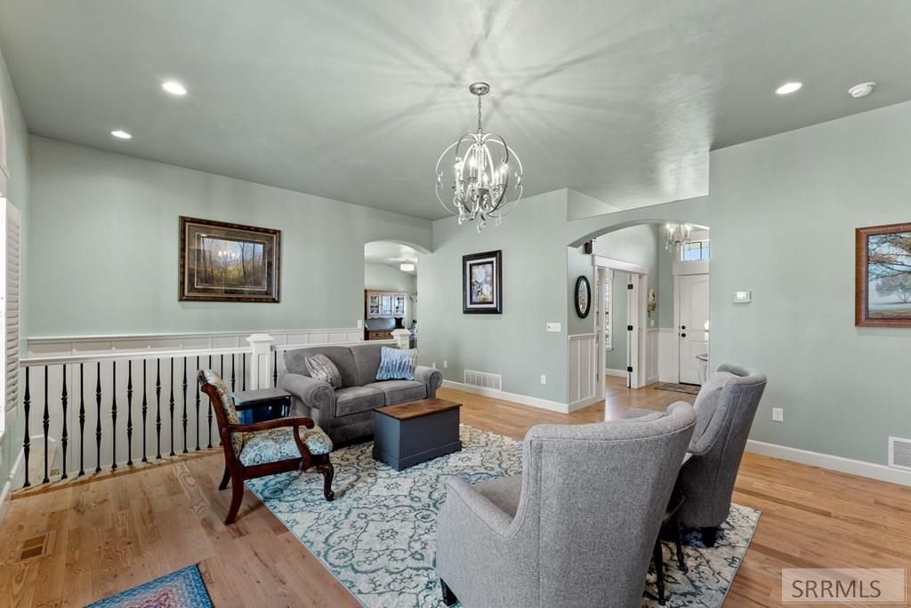 Image 7 of property listing at 3931 Nottingham Lane, Idaho Falls, ID 83402