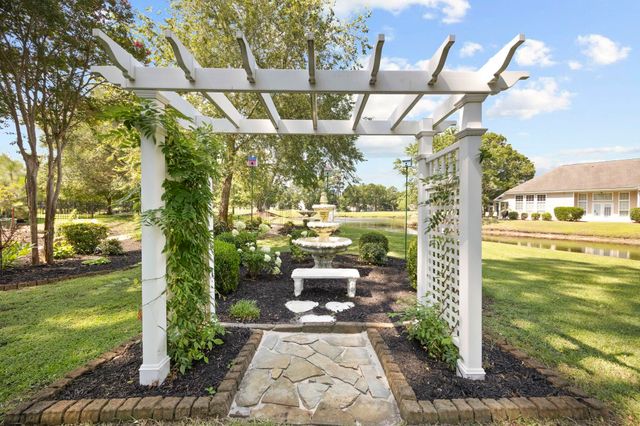 4464 Firethorne Dr., Murrells Inlet, SC 29576