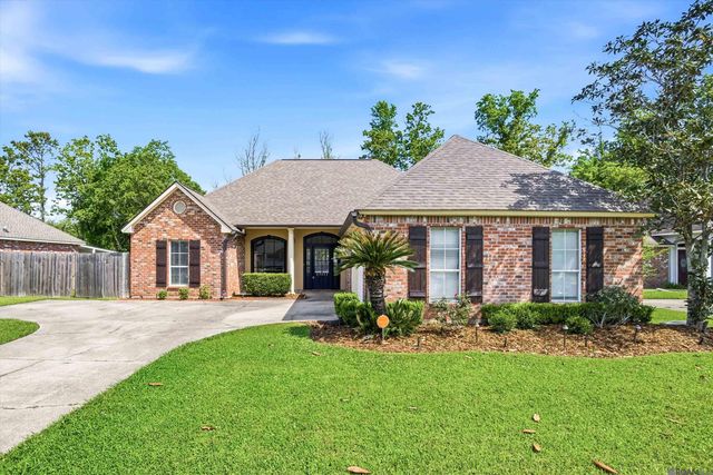 43464 N Great Oak Ct, Prairieville, LA 70769