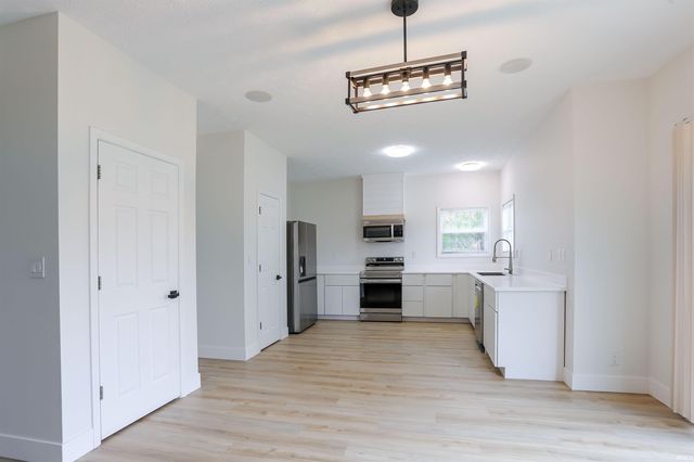 1844 Sandpiper Drive, West Lafayette, IN 47906