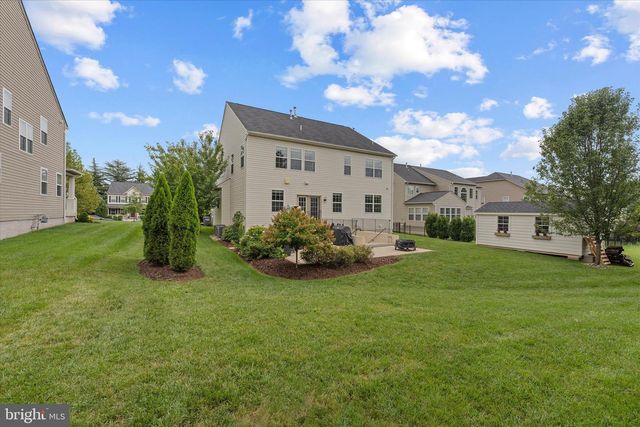 9049 STONE CREST DR, Warrenton, VA 20186