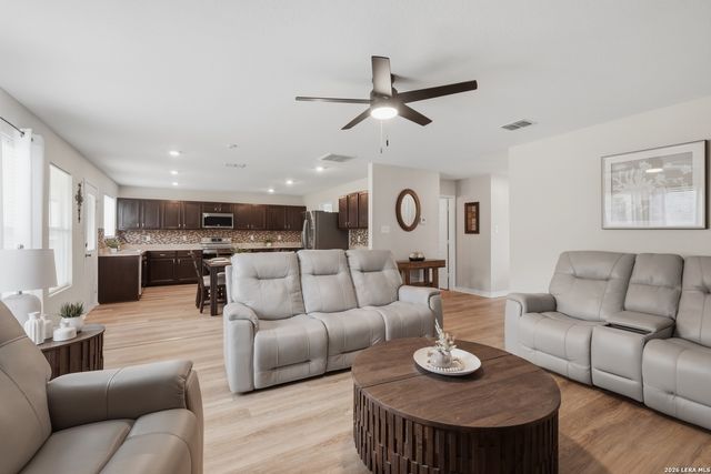 13302 BALDWIN RDG, San Antonio, TX 78249