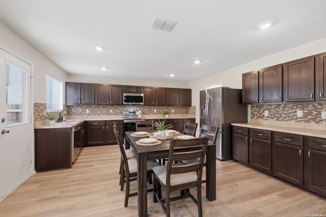 13302 BALDWIN RDG, San Antonio, TX 78249
