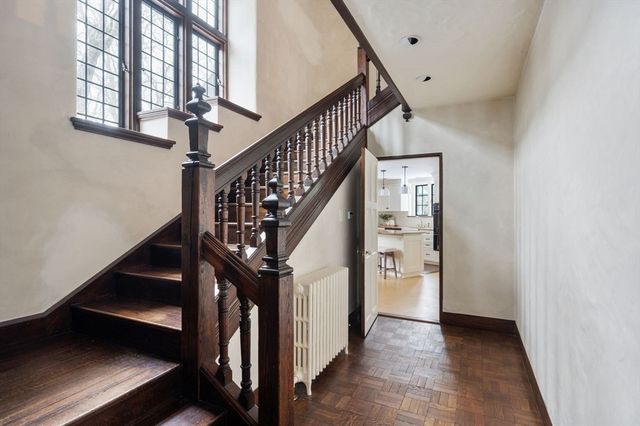 3 Evergreen Ln, Hingham, MA 02043