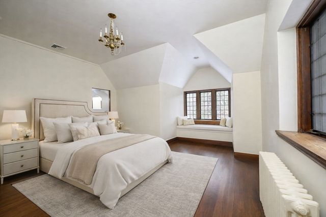 3 Evergreen Ln, Hingham, MA 02043