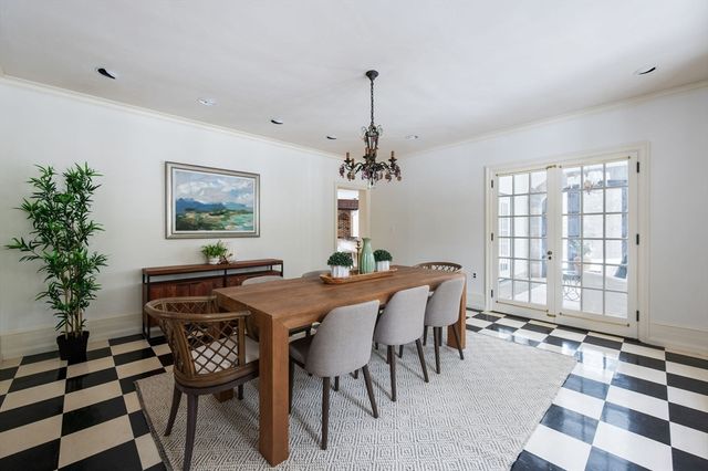 3 Evergreen Ln, Hingham, MA 02043