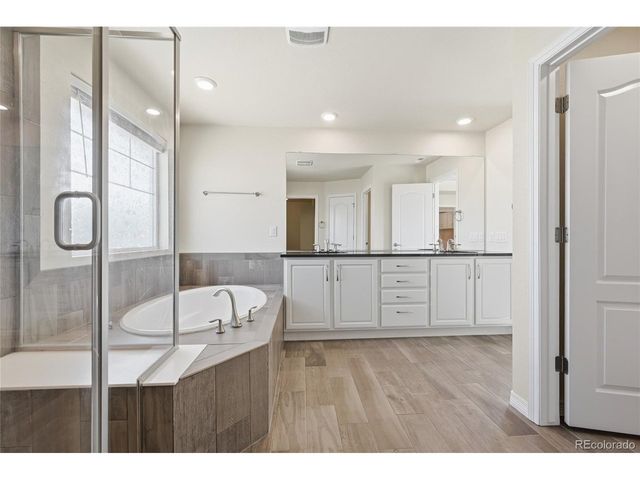 20052 W 95th Pl, Arvada, CO 80007