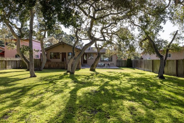 712 Sunset Drive, Pacific Grove, CA 93950