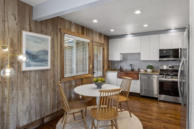 712 Sunset Drive, Pacific Grove, CA 93950