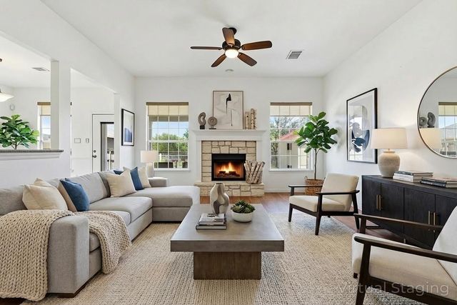 207 Silver Oak DR, Round Rock, TX 78664