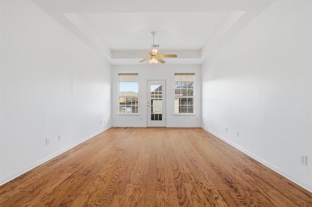 207 Silver Oak DR, Round Rock, TX 78664