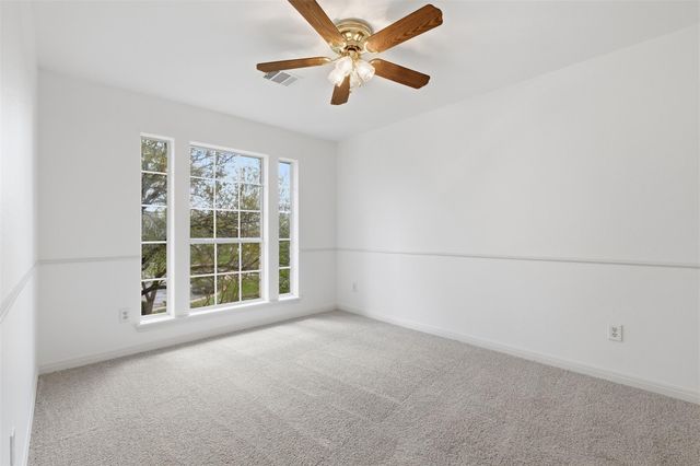 207 Silver Oak DR, Round Rock, TX 78664