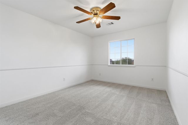 207 Silver Oak DR, Round Rock, TX 78664