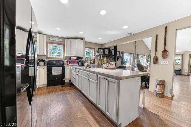 2952 River Rd, Harmony Twp., NJ 08865