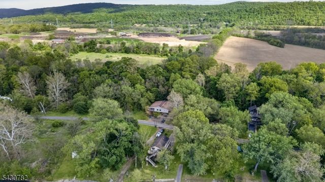 2952 River Rd, Harmony Twp., NJ 08865