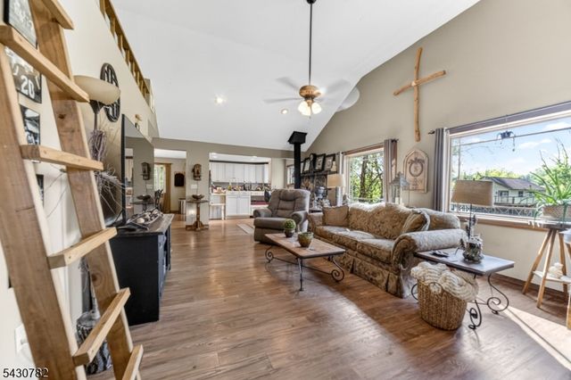 2952 River Rd, Harmony Twp., NJ 08865