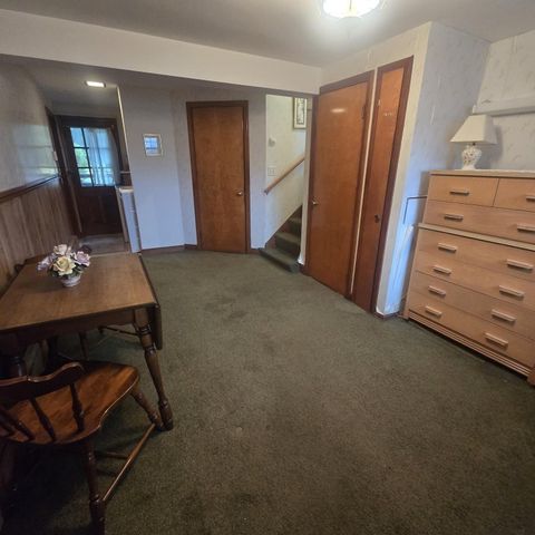 59 Kenelworth Ave, Brockton, MA 02301