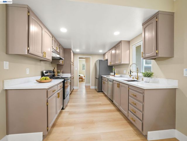 38399 Birch Street, Newark, CA 94560