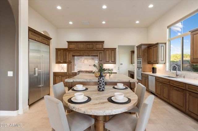 8599 E SAND FLOWER Drive, Scottsdale, AZ 85266